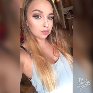 Meet your Posher, Amanda